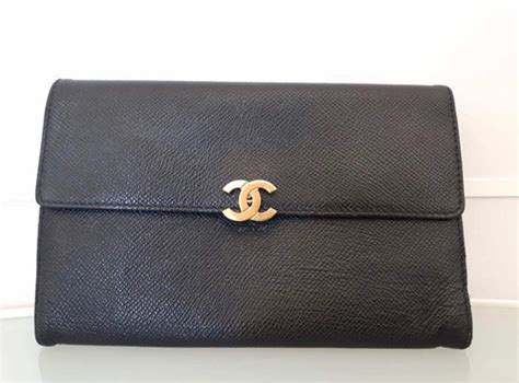 portafoglio vintage chanel|antique Chanel bag.